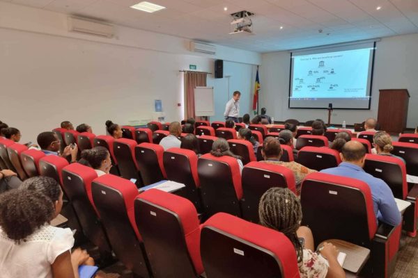 WhatsApp Image 2022-11-24 at 09.04.35 WhatsApp Image 2022-11-24 at 09.04.35